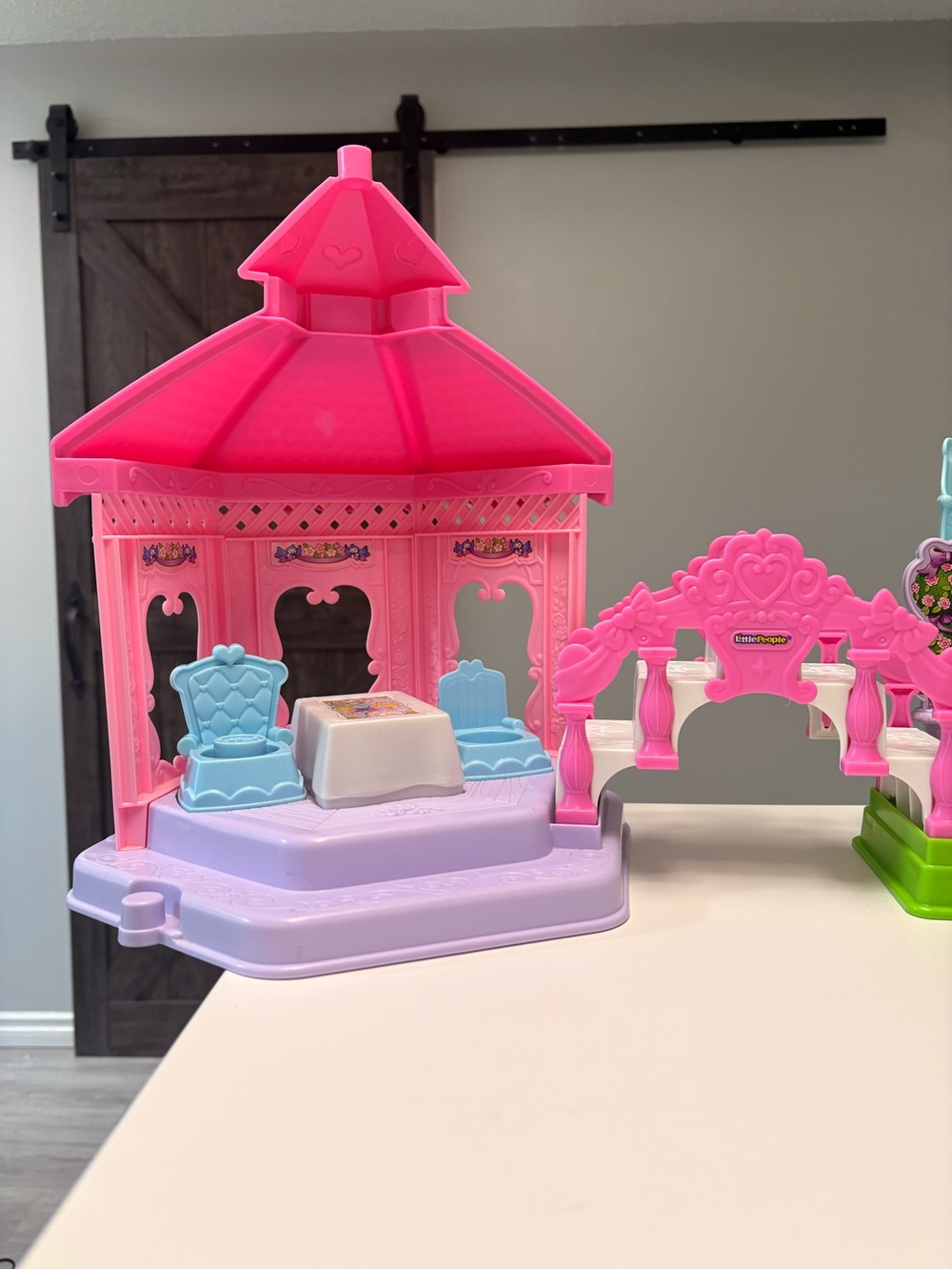 Fisher-Price Little People Disney Princess Garden Tea Party playset HTF - Picture 3 of 10